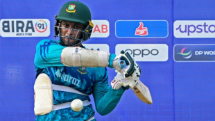 Bangladesh sweat on skipper Shakib's fitness ahead of India clash