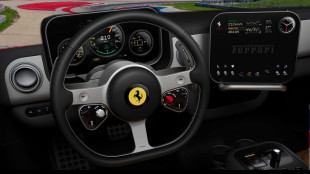 Luce: La geniale svolta elettrica di Ferrari